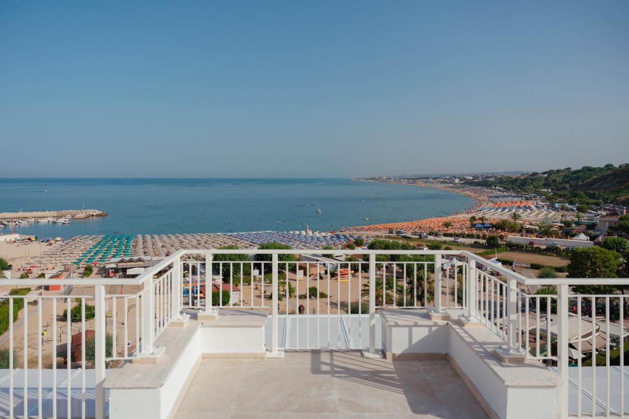 View Place & Spa Numana Exterior photo